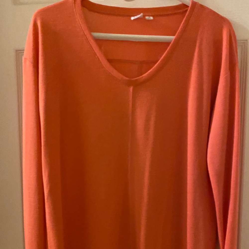 Gap Coral V Neck Top